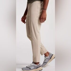 Men's Tan Pants VRST $88 Large limitless slim taper pant khaki sand NWT